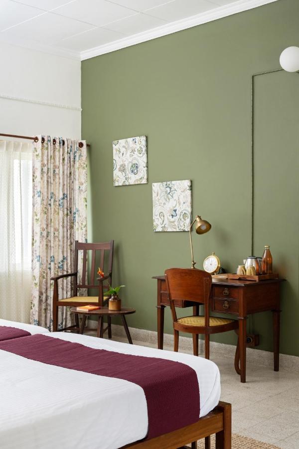 The Sacred Lotus Ayurveda Wellness Retreat Hotel Kochi Exterior foto