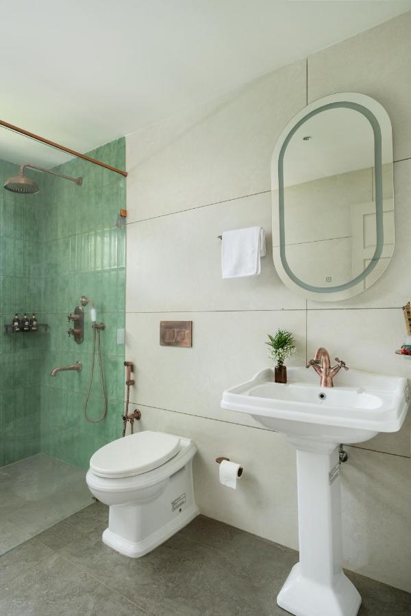 The Sacred Lotus Ayurveda Wellness Retreat Hotel Kochi Exterior foto